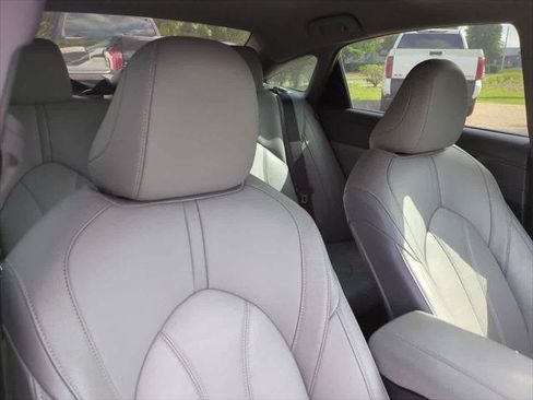 Certified 2021 Toyota Avalon XLE FWD image 7