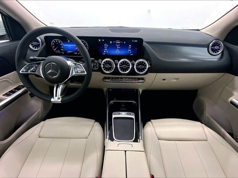 New 2026 Mercedes-Benz GLA 250 image 19