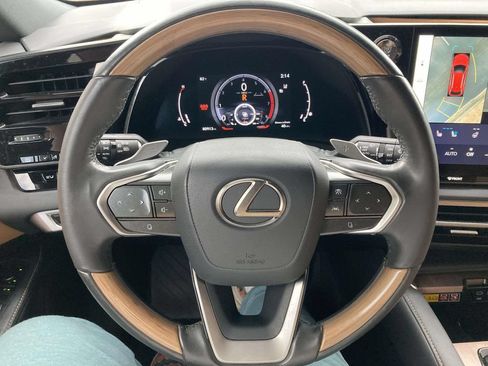 Used 2023 Lexus RX 350 Premium Plus w/ Accessory Package AWD/4WD image 21