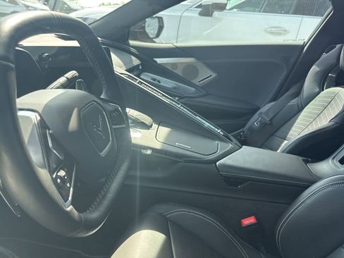 Used 2020 Chevrolet Corvette Stingray Preferred Cpe w/ 2LT Preferred Equipment Group RWD image 31