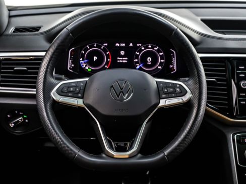 Used 2023 Volkswagen Atlas Cross Sport SEL Premium R-Line image 17