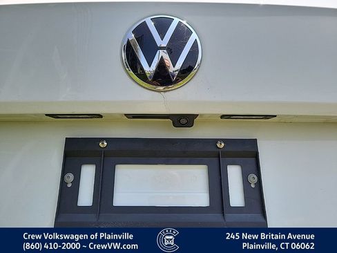 Certified 2023 Volkswagen Taos SE w/ Panoramic Sunroof Package AWD/4WD image 29