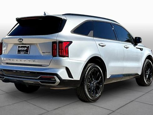 Used 2021 Kia Sorento SX image 13