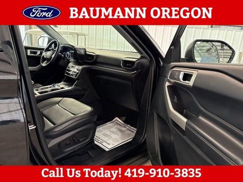 Used 2022 Ford Explorer XLT w/ Equipment Group 202A AWD/4WD image 10