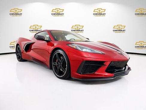 Used 2021 Chevrolet Corvette Stingray Premium Cpe w/ Engine Appearance Package RWD image 1