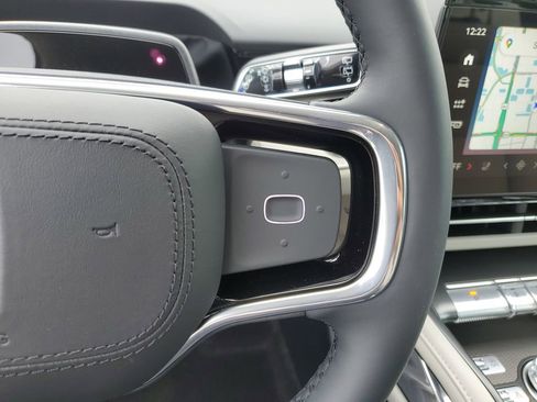 New 2026 Lincoln Nautilus Premier AWD/4WD image 24