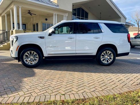 Used 2025 GMC Yukon Denali image 2