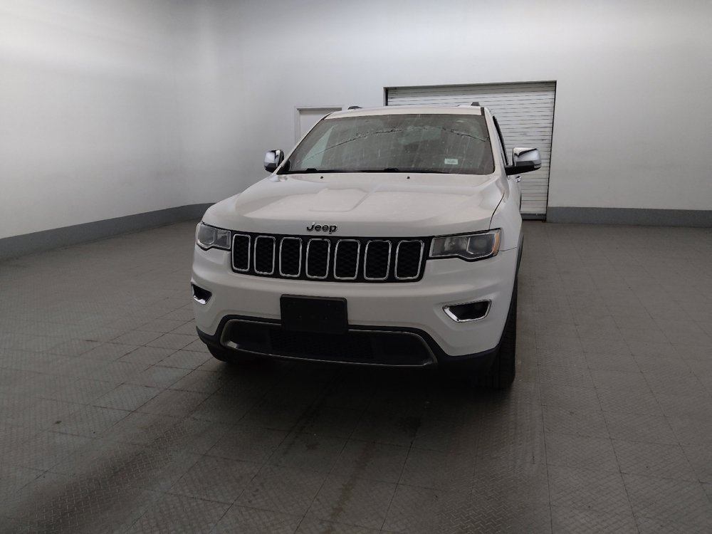 Used 2018 Jeep Grand Cherokee Limited AWD/4WD image 15