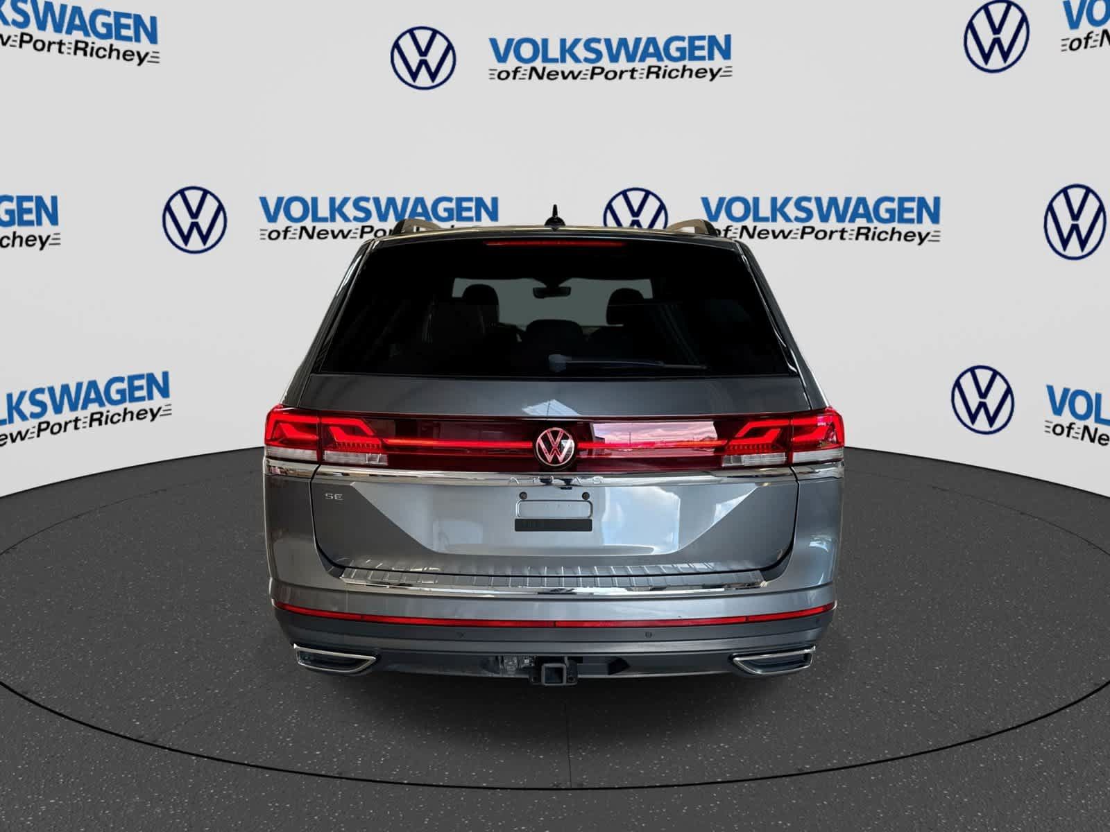 Used 2024 Volkswagen Atlas SE FWD image 13