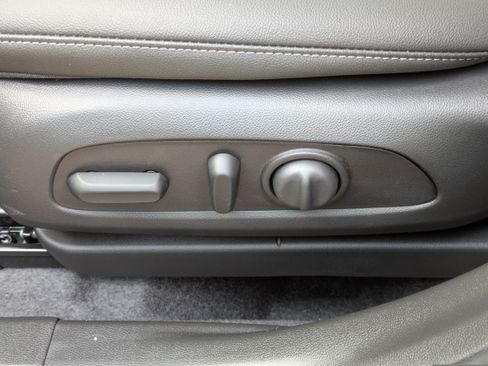 New 2025 Chevrolet Trax ACTIV w/ Driver Confidence Package image 12