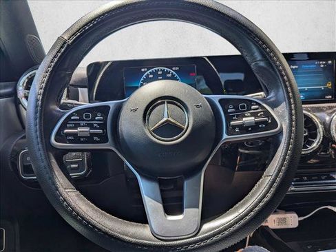 Used 2019 Mercedes-Benz A 220 image 12