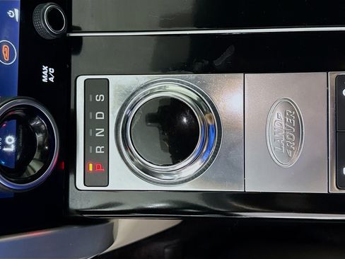 Used 2018 Land Rover Range Rover Supercharged AWD/4WD image 20