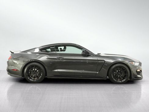 Used 2016 Ford Mustang Shelby GT350 w/ Technology Package RWD image 6