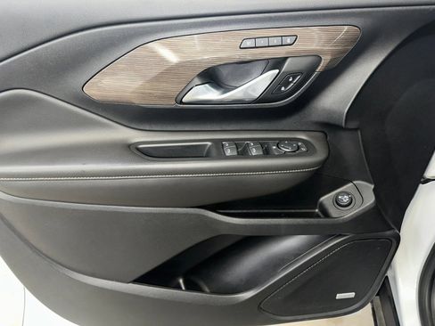 Certified 2023 GMC Terrain Denali w/ Denali Premium Package image 5