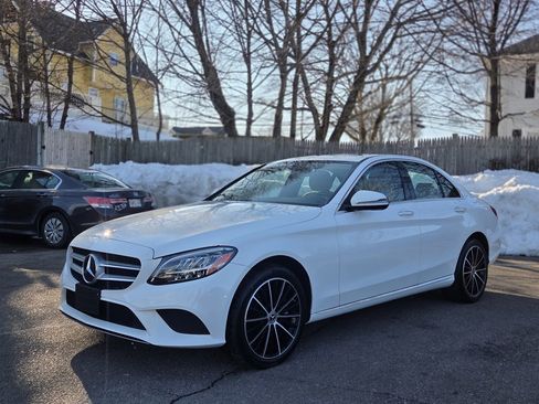 Used 2021 Mercedes-Benz C 300 4MATIC Sedan image 2