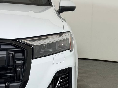 Certified 2025 Audi Q7 3.0T Premium Plus w/ Premium Plus Package AWD/4WD image 11