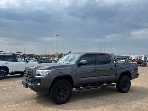 Used 2023 Toyota Tacoma SR w/ SR Convenience Package RWD image 12