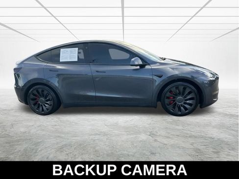 Used 2021 Tesla Model Y Performance AWD/4WD image 4