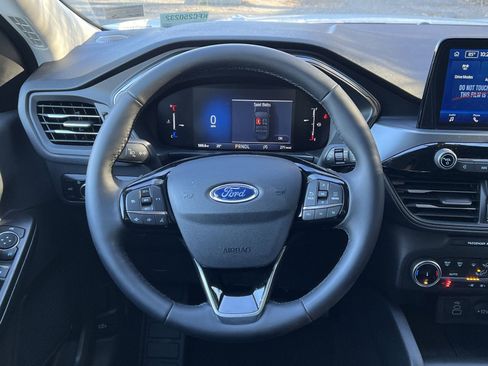 New 2025 Ford Escape Active w/ Cold Weather Package image 16