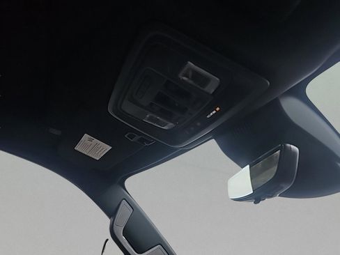 Used 2025 Chevrolet Silverado 2500 High Country w/ Technology Package image 37