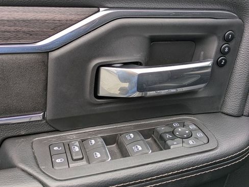 New 2025 RAM 2500 Laramie image 11