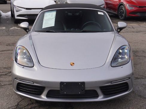 Used 2023 Porsche 718 Boxster S w/ Sport Chrono Package RWD image 9