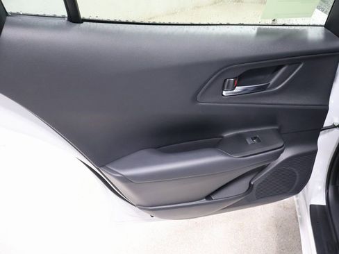 New 2026 Toyota Prius Plug-In Hybrid FWD image 17