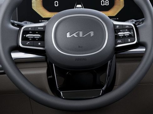 New 2026 Kia Carnival LX FWD image 22