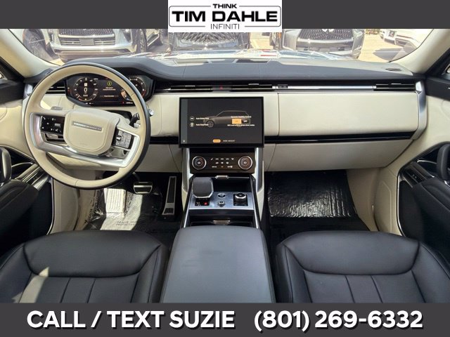 Used 2023 Land Rover Range Rover SE AWD/4WD image 2