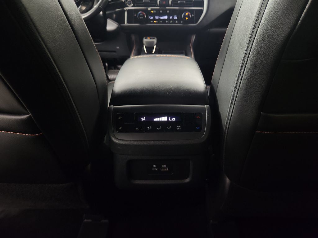 Used 2024 Nissan Pathfinder Rock Creek AWD/4WD image 17