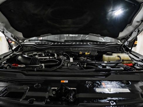 Used 2019 Ford F250 Platinum w/ Platinum Ultimate Package image 44