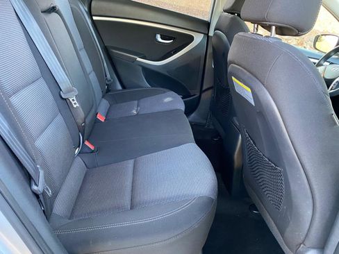 Used 2014 Hyundai Elantra GT FWD image 39