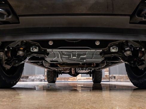 Used 2025 Ford F150 Platinum w/ FX4 Off-Road Package image 15