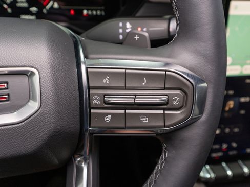 Used 2026 GMC Acadia Elevation w/ Black Edition FWD image 25
