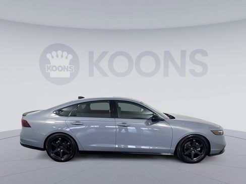 Used 2023 Honda Accord Sport image 8