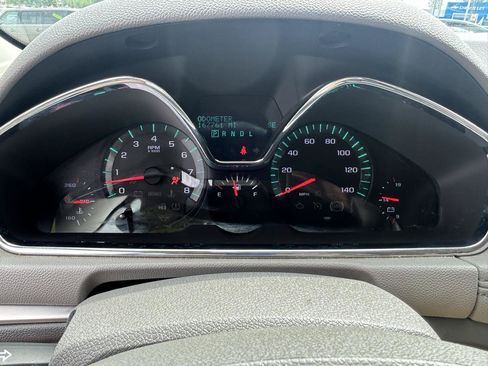 Used 2013 Chevrolet Traverse LS FWD image 21