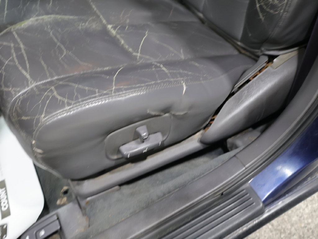 Used 1994 Toyota Camry XLE FWD image 14