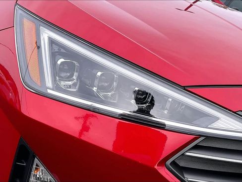 Used 2020 Hyundai Elantra Limited w/ Ultimate Package 03 image 30