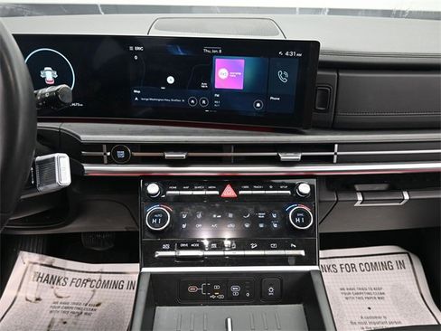 Used 2024 Hyundai Santa Fe Limited image 21