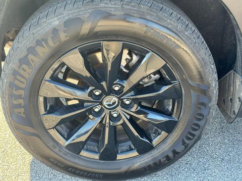 Used 2025 MAZDA CX-50 AWD 2.5 S w/ Preferred Package image 6