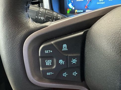 Used 2025 Ford Bronco Badlands AWD/4WD image 36