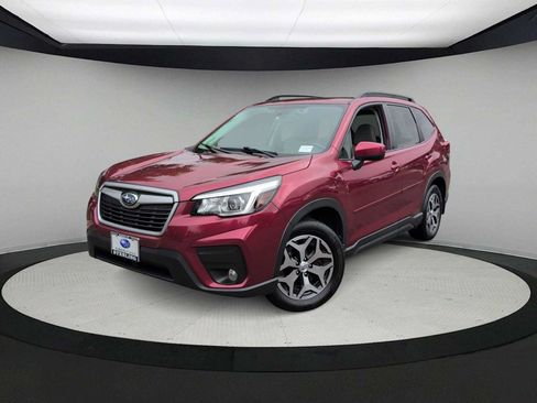 Used 2020 Subaru Forester Premium AWD/4WD image 1