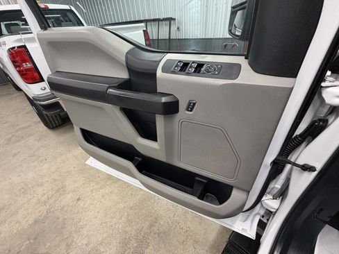 Used 2019 Ford F450 XL w/ Power Equipment Group image 36