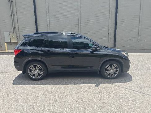 Used 2019 Honda Passport EX-L image 2