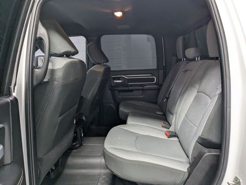 Used 2024 RAM 3500 Big Horn w/ Level 2 Equipment Group AWD/4WD image 24