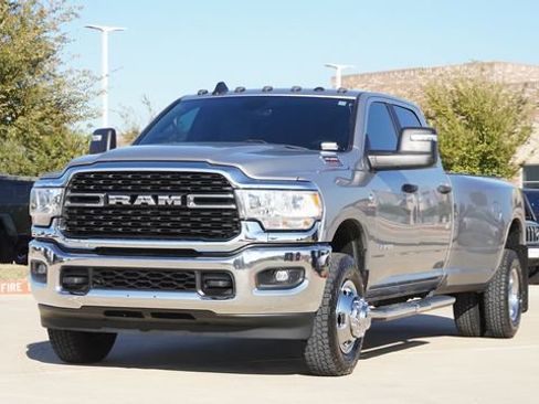 Certified 2023 RAM 3500 Big Horn w/ Level 1 Equipment Group image 3
