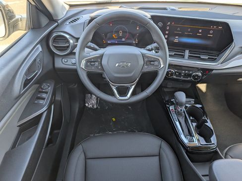 New 2026 Chevrolet Trax ACTIV FWD image 9