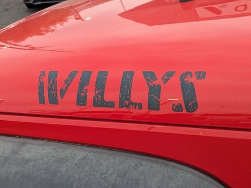 Used 2015 Jeep Wrangler Sport image 11