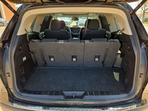 Used 2023 Subaru Ascent Onyx Edition Limited AWD/4WD image 12
