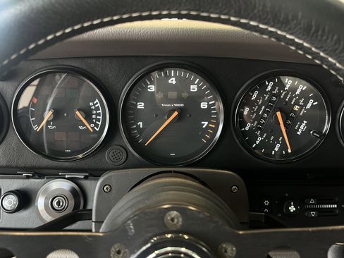 Used 1992 Porsche 911 Carrera image 33